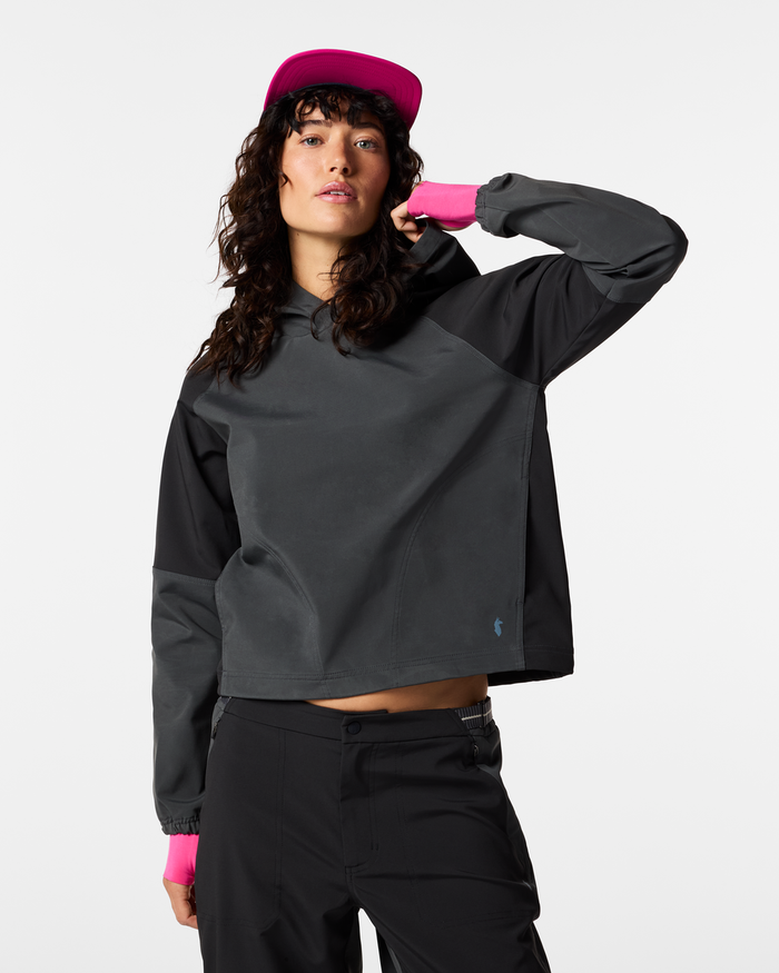 Adelante Hoodie - Women's, Charcoal/Black, Model Lola
