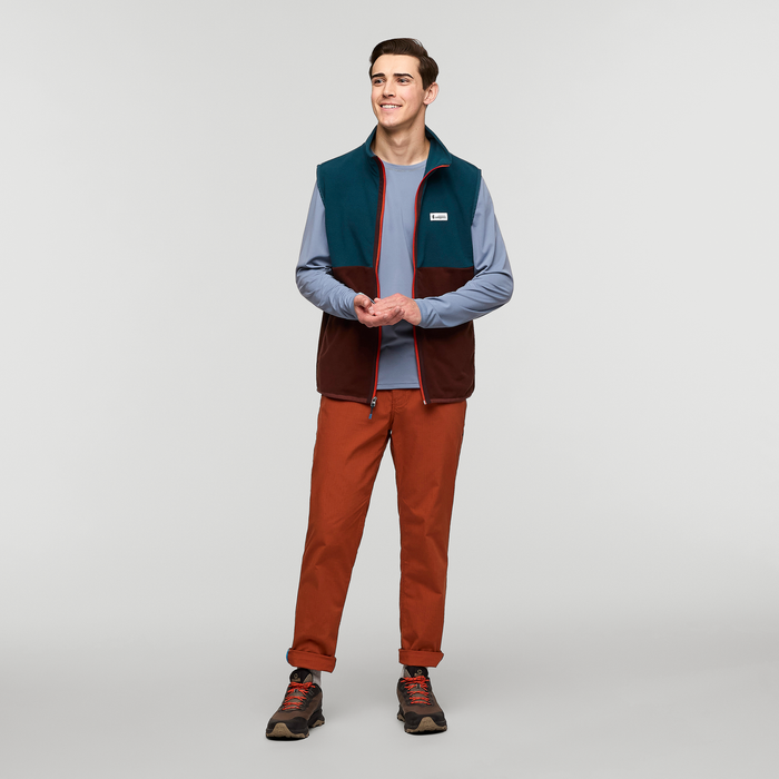 Amado Fleece Vest - Men's, Abyss/Chestnut, Model Kellan