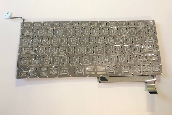Apple A1286 Keyboard - with separate buttons