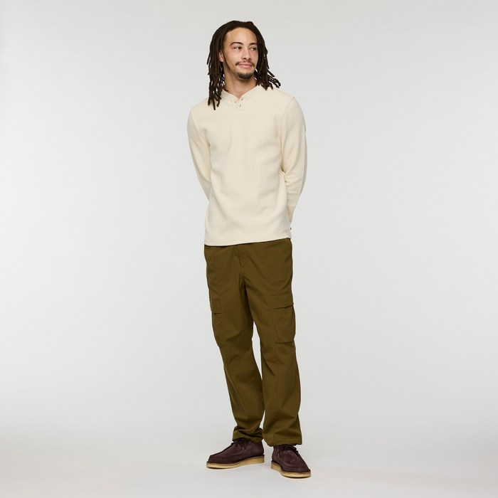 Atajo Long-Sleeve Waffle Henley - Men's, Cream, Model Kai