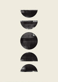 Minimalist Black Circles Plakat featuring five textured black geometric shapes on a light background.
