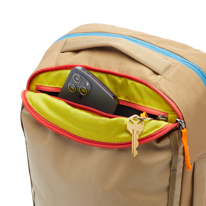 Chasqui 13L Sling - Cada Día, Desert