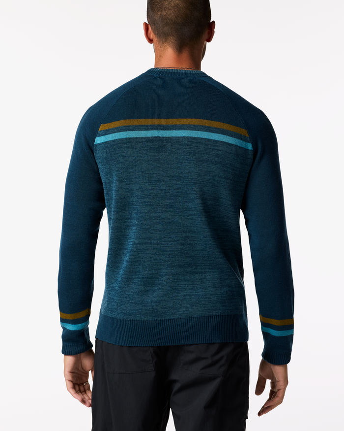 Cotopaxi Crew Sweater - Men's, Ocean/Indigo, Model Dale