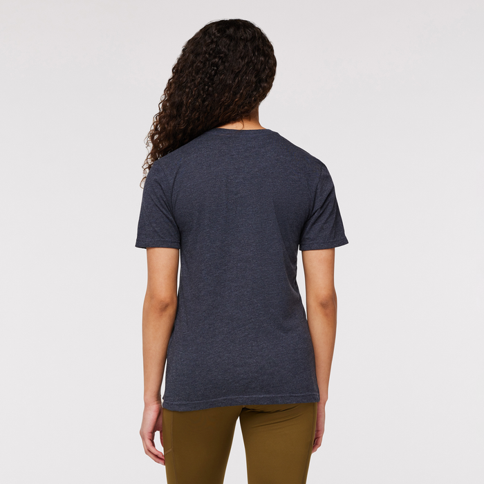 Disco Wave Organic T-Shirt - Women's, Graphite, Model London