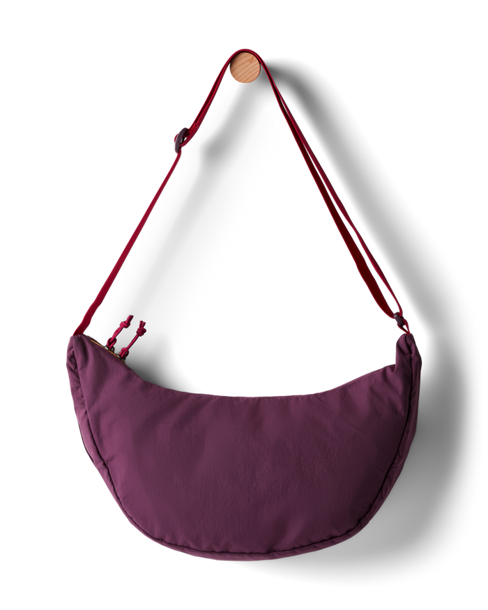 Empacable 6L Crescent Bag, Acai