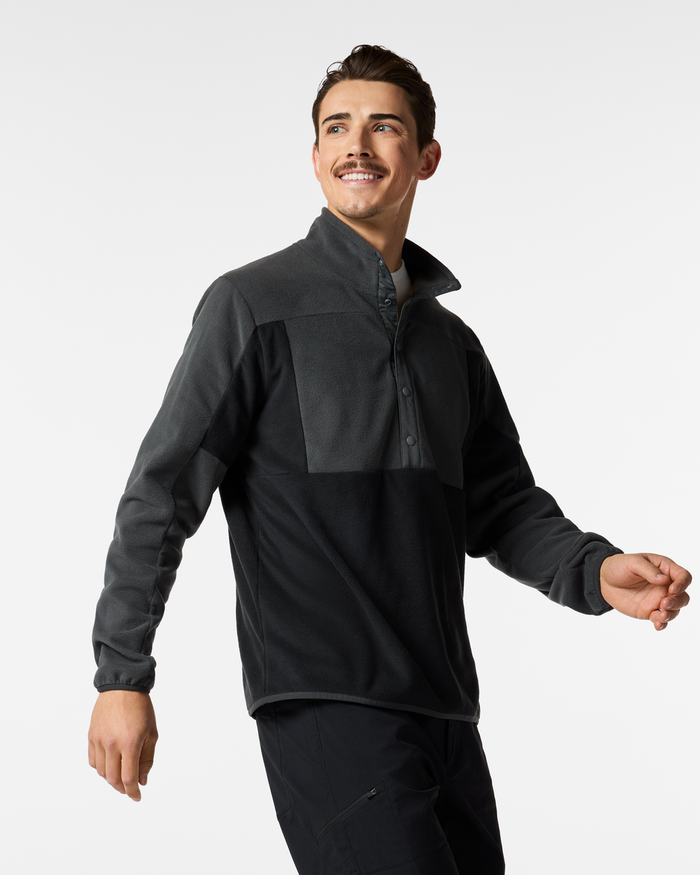 Encima Fleece Pullover - Men's, Charcoal/Black, Model Kellan