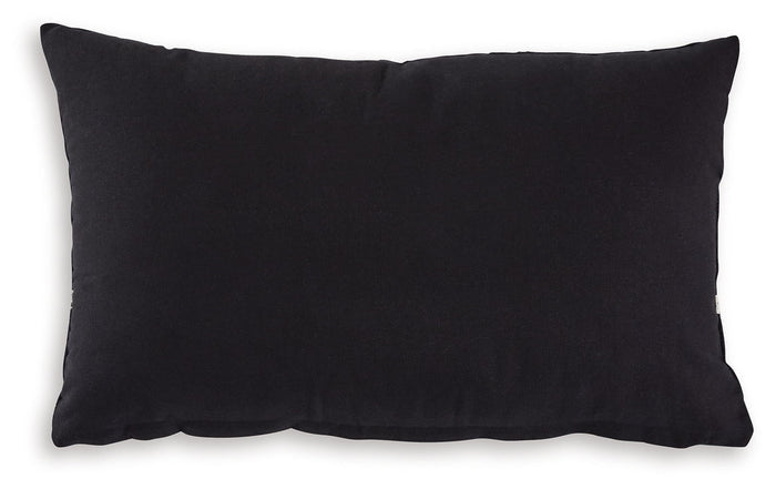Gavrileigh - Pillow