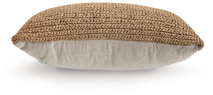Habenvale - Pillow
