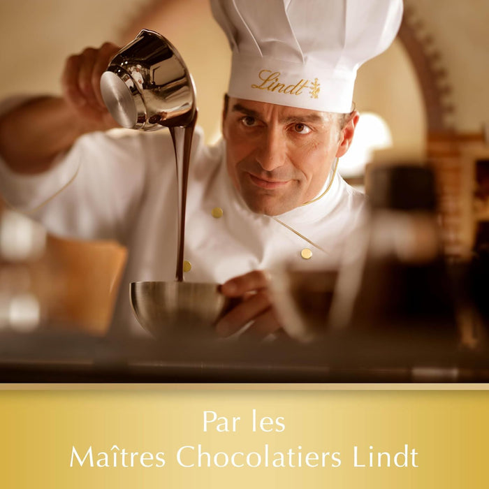 Lindt Gold Milk Hazelnut & Raisin Bar 300g