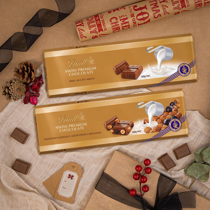 Lindt Gold Milk Hazelnut & Raisin Bar 300g