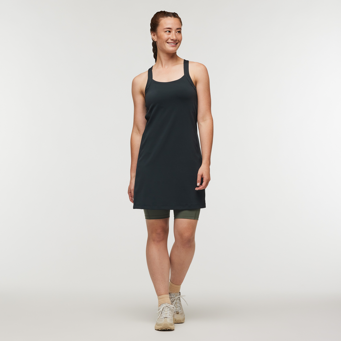 Muevo Dress - Women's, Cotopaxi Black, Model Aya