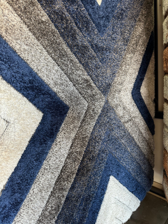 TIMBERVIEW Navy Blue & Gray 5' x 8' Shaggy 3D Area Rug