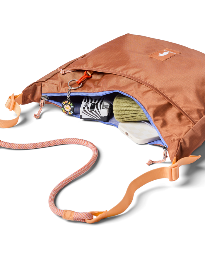 Trozo 8L Shoulder Bag - Cada Día, Whiskey