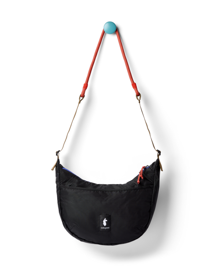 Trozo 8L Shoulder Bag - Cada Día, Black