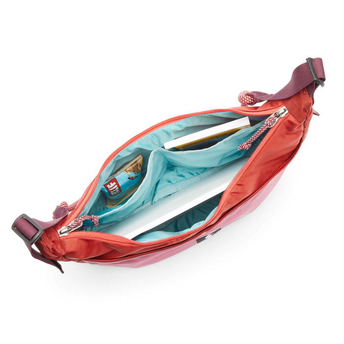 Trozo 8L Shoulder Bag - Cada Día, Magma/Sangria