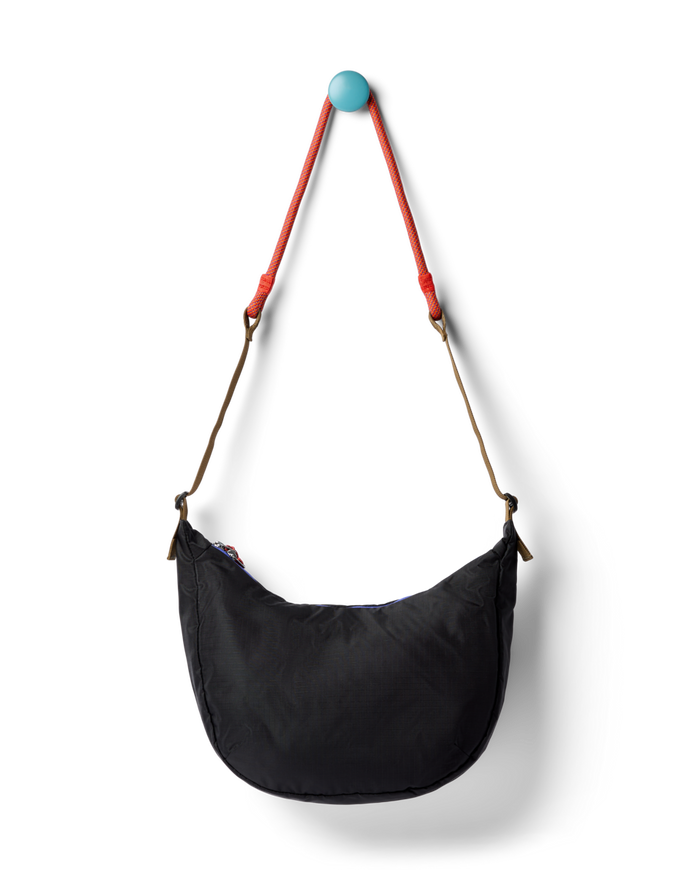 Trozo 8L Shoulder Bag - Cada Día, Black