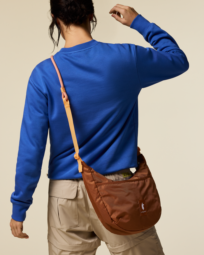 Trozo 8L Shoulder Bag - Cada Día, Lifestyle
