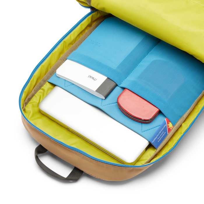 Vaya 18L Backpack - Cada Día, Desert