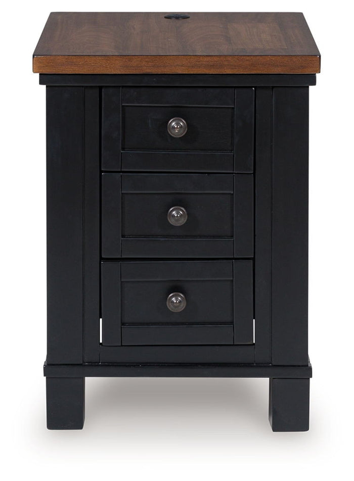 Wildenauer - Chair Side End Table - Brown / Black