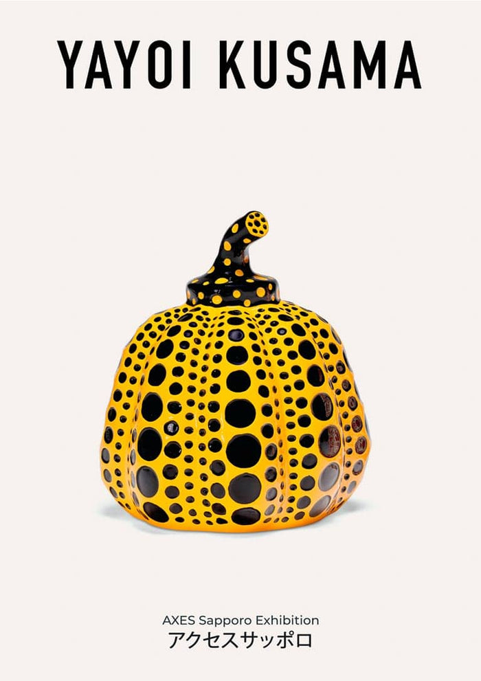 Poster of Yayoi Kusama's pumpkin sculpture with black dots on yellow, exhibition details in Japanese below.